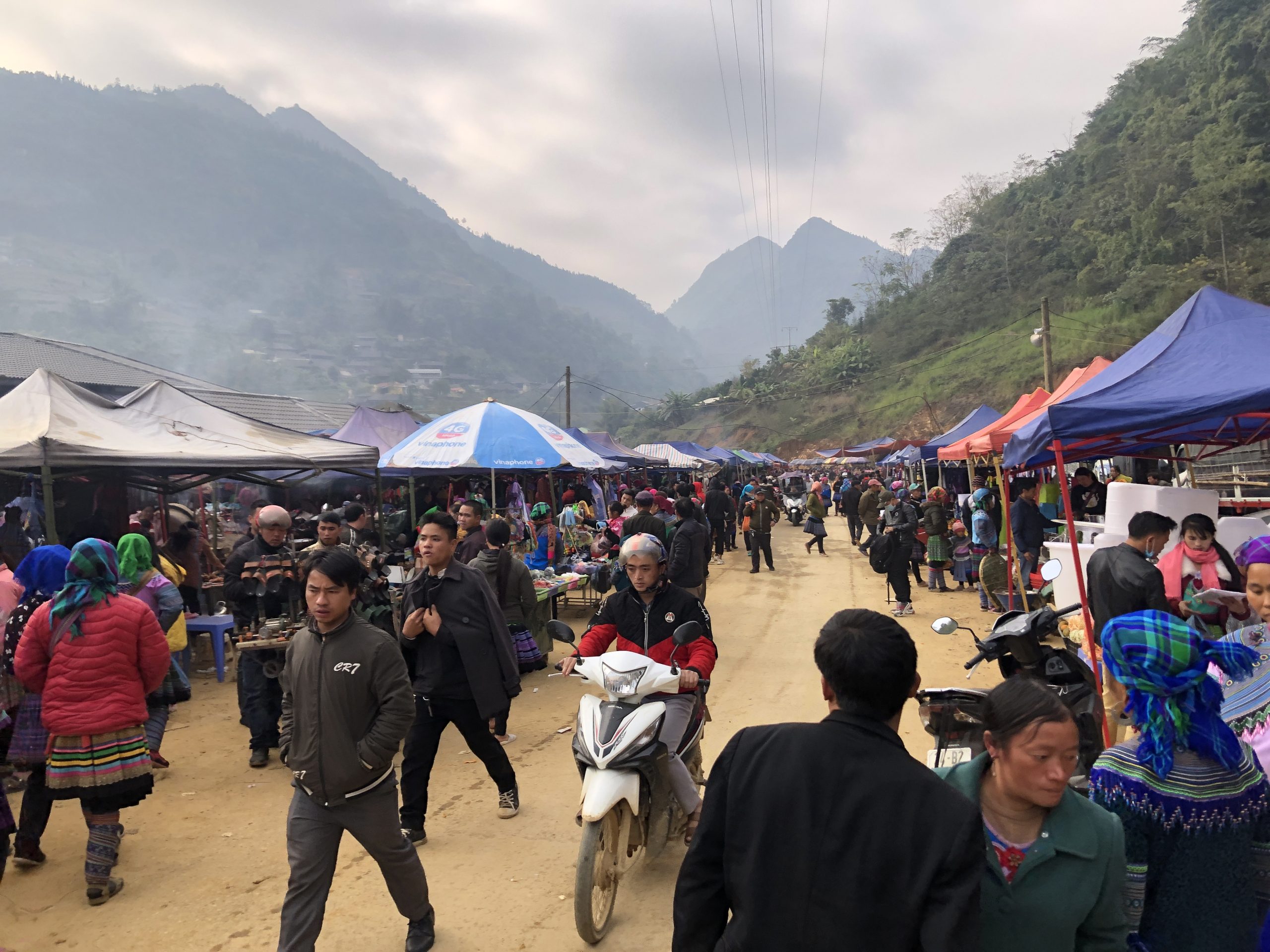 Ha Giang Loop by Bicycle: Vietnam’s Ultimate Cycling Odyssey